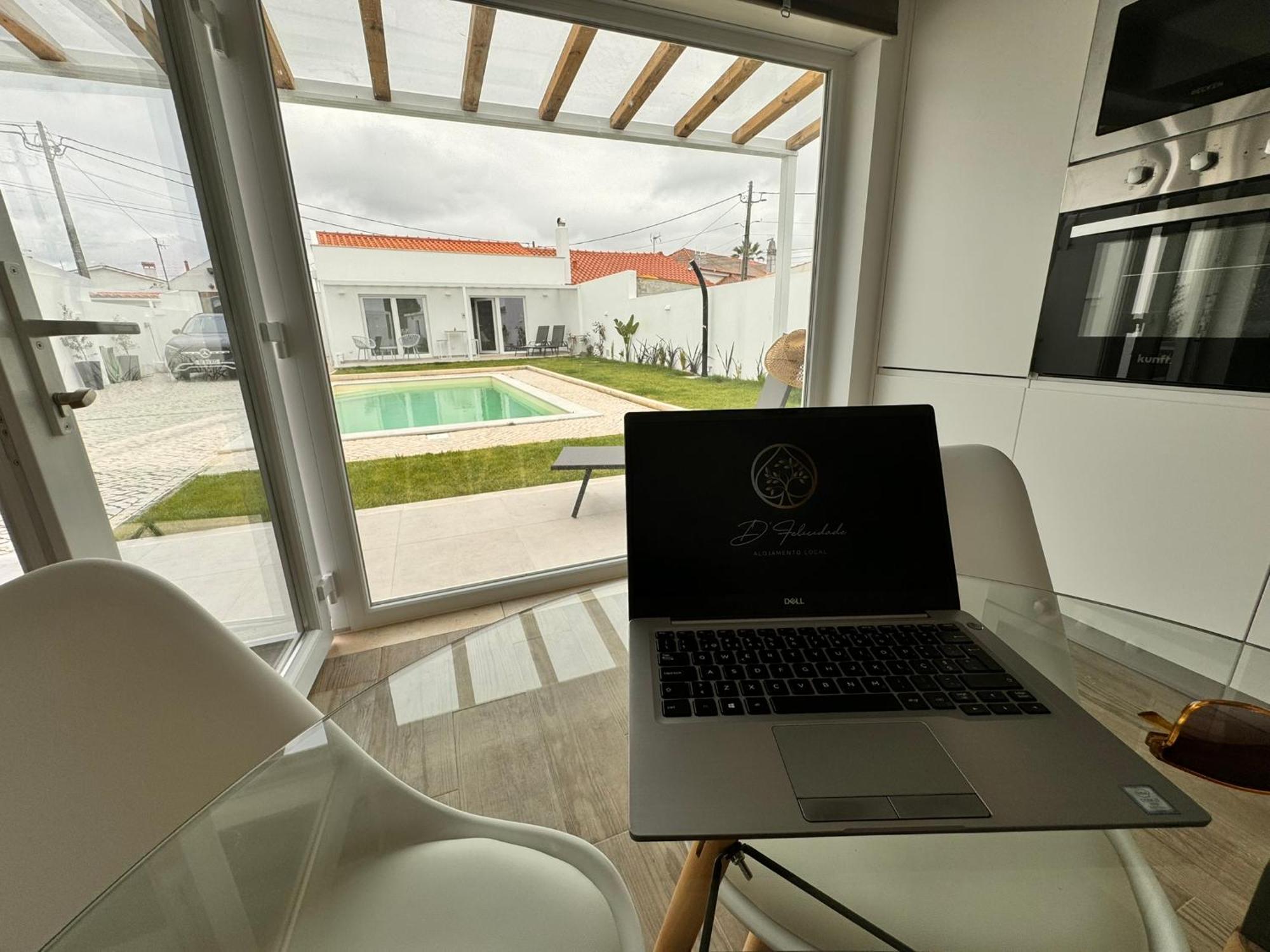D'Felicidade Caldas Da Rainha Rom bilde